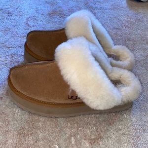 UGG disquette slippers chestnut size 7 barely worn